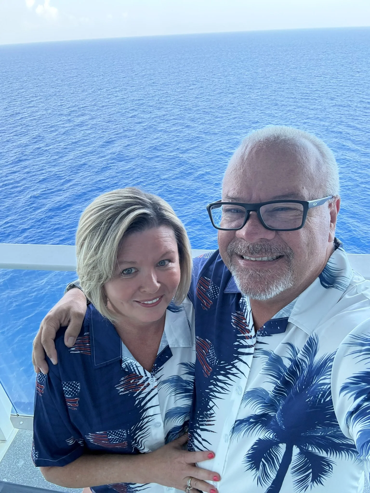 Mike and Jona of OCR Slots on a cruise ship