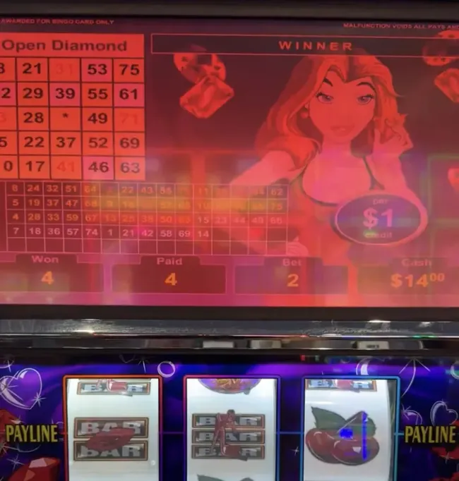 VGT Red Screen slot machine